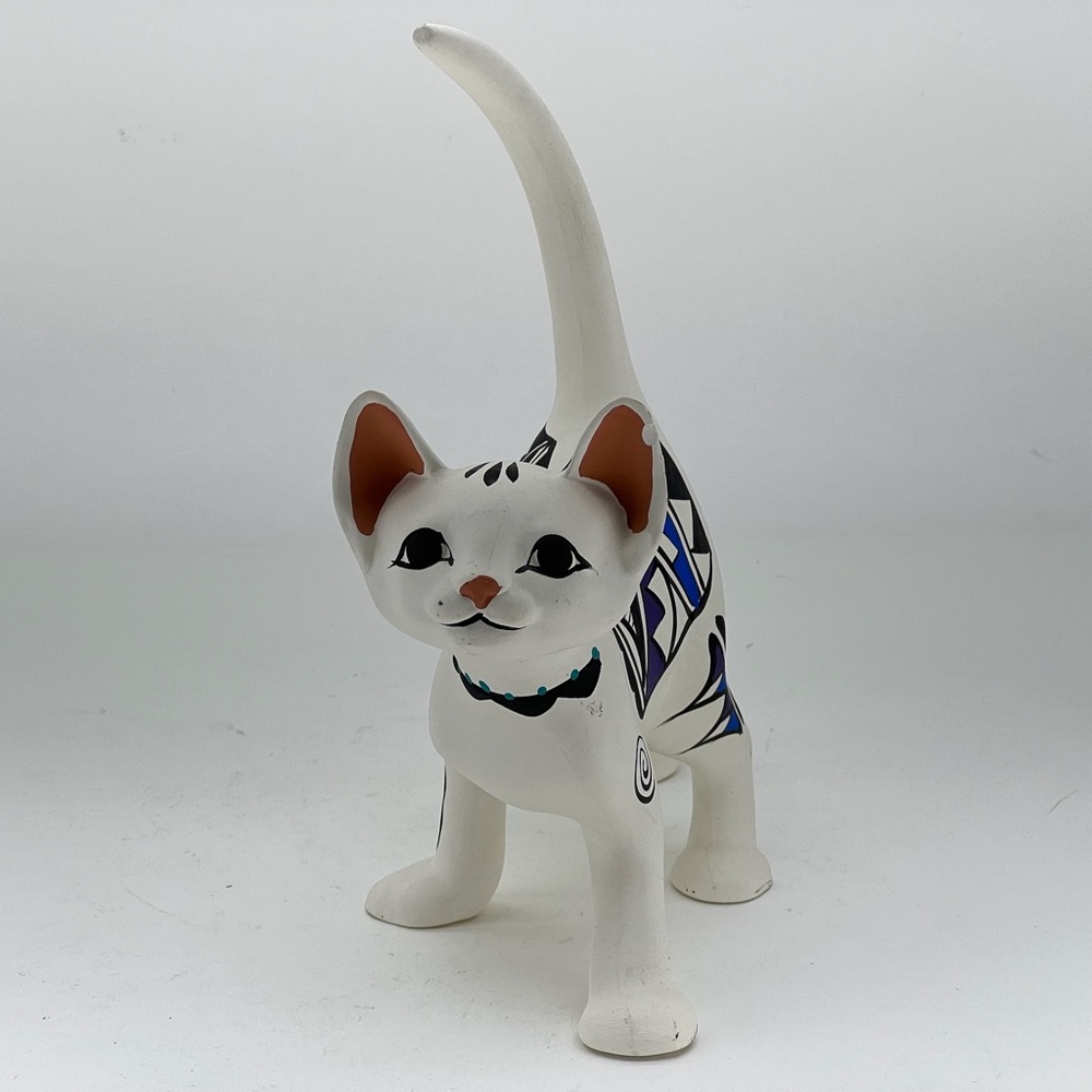 Native American Cat Sculpture Figurine Navajo Indigenous Pueblo Southwest Art